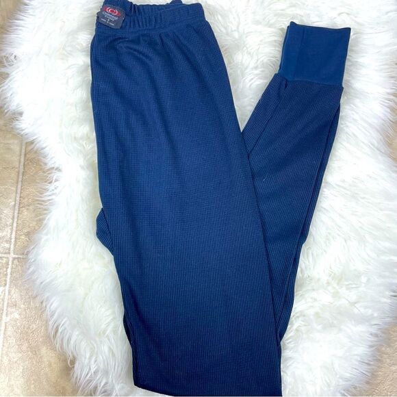 2-piece blue Thermo pajama set Small pant & long sleeve, Cambridge classics. - Picture 4 of 6